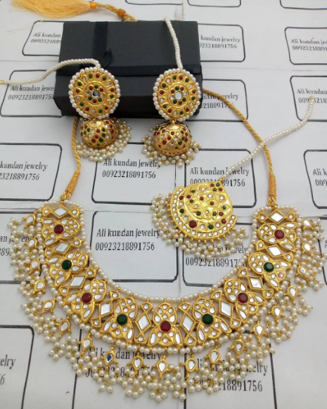 Necklace Set
