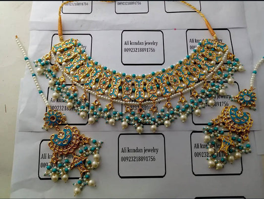 Choker Set