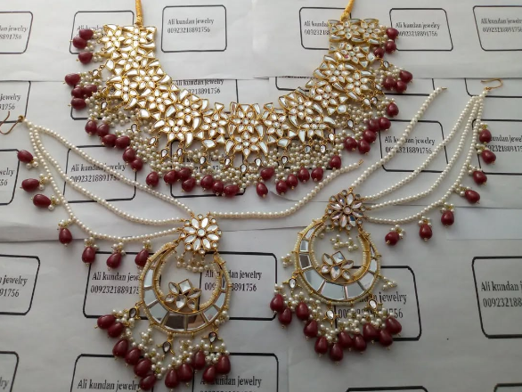 Necklace Set