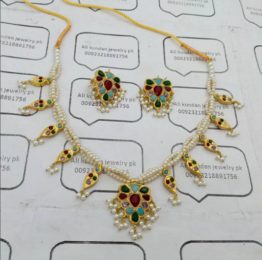 Necklace set