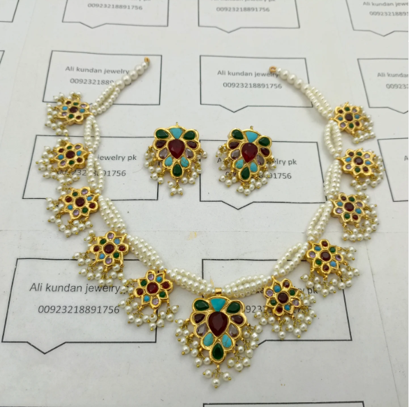 Necklace set multi stons